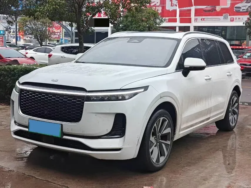 2021 Li ONE Range Extended 131HP REEV 40.5KWH,autocango,china used car exporter,china ev exporter,chinese used car exporter,chinese used ev exporter