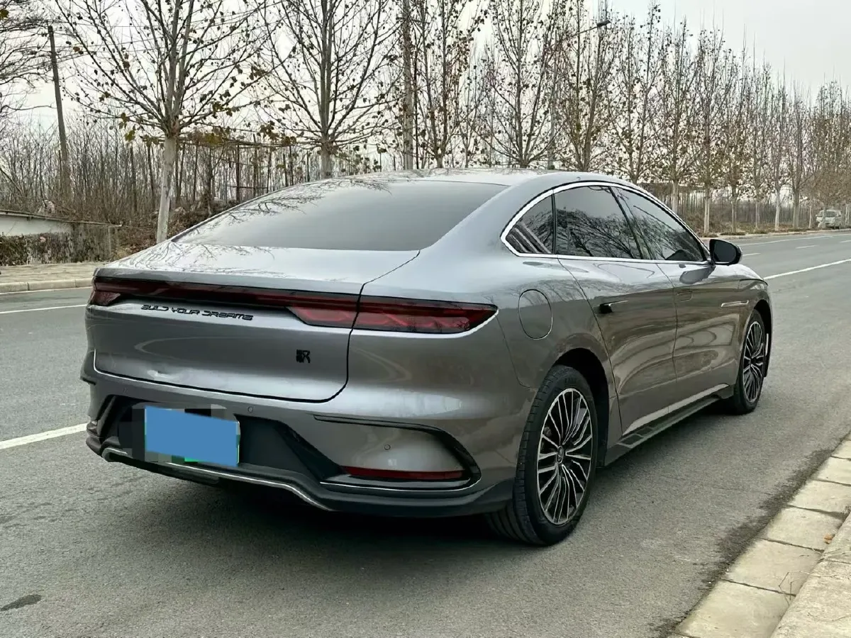 2022 Volkswagen Tiguan L 2.0T 186HP L4 7DCT,autocango,china used car exporter,china ev exporter,chinese used car exporter,chinese used ev exporter