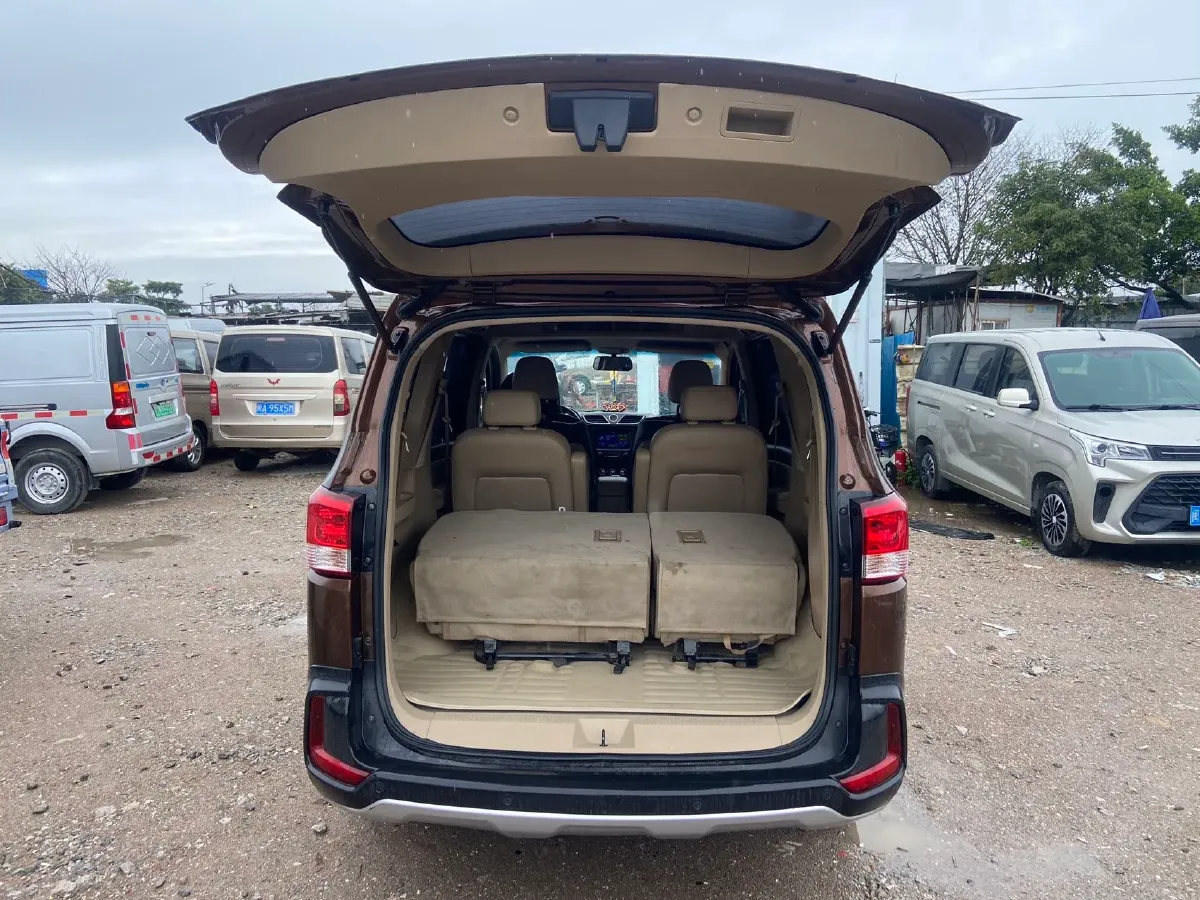 2015 Enranger 737 1.5L 113HP L4 5MT,autocango,china used car exporter,china ev exporter,chinese used car exporter,chinese used ev exporter