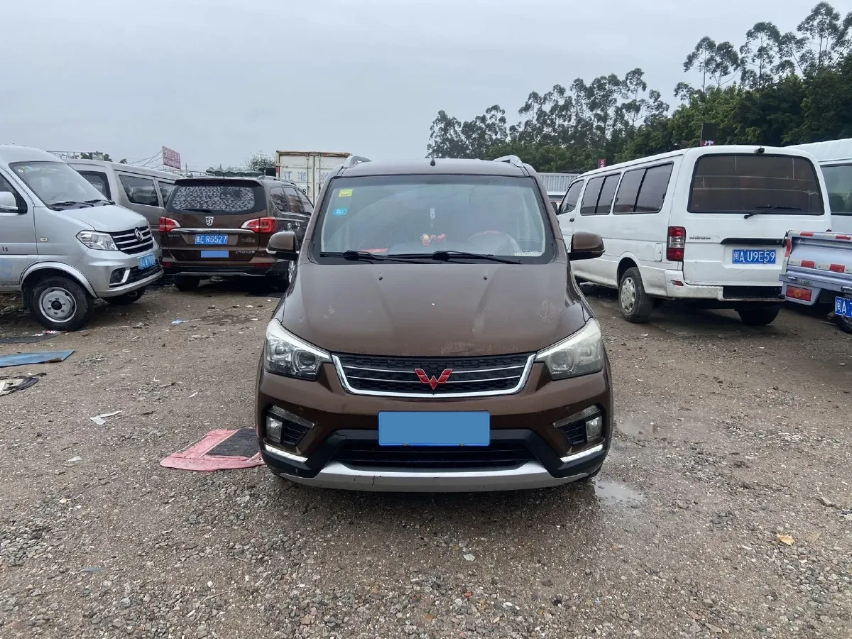 2015 Enranger 737 1.5L 113HP L4 5MT,autocango,china used car exporter,china ev exporter,chinese used car exporter,chinese used ev exporter