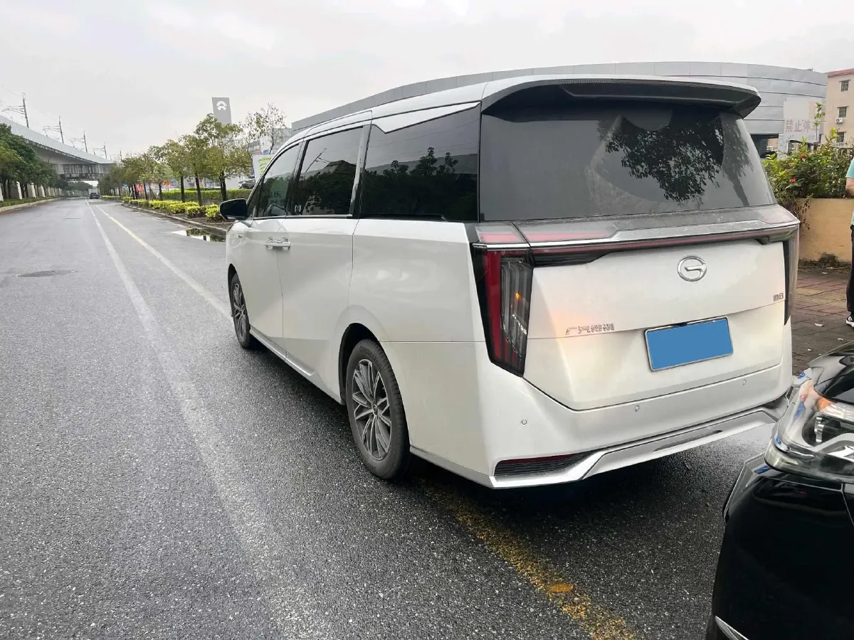 2024 GAC Trumpchi M8 2.0T 252HP L4 8AT,autocango,china used car exporter,china ev exporter,chinese used car exporter,chinese used ev exporter