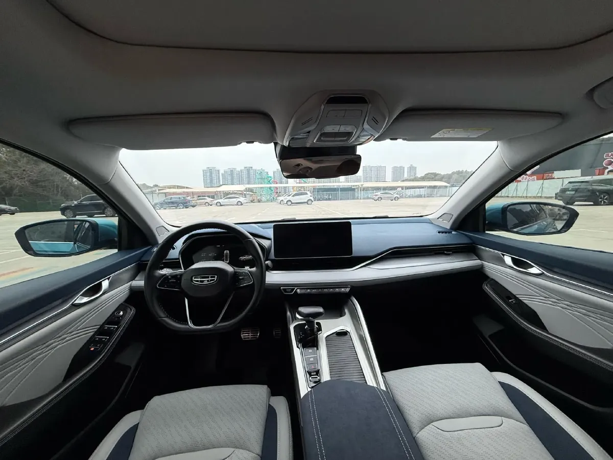 2023 Geely Preface 2.0T 190HP L4 7DCT,autocango,china used car exporter,china ev exporter,chinese used car exporter,chinese used ev exporter