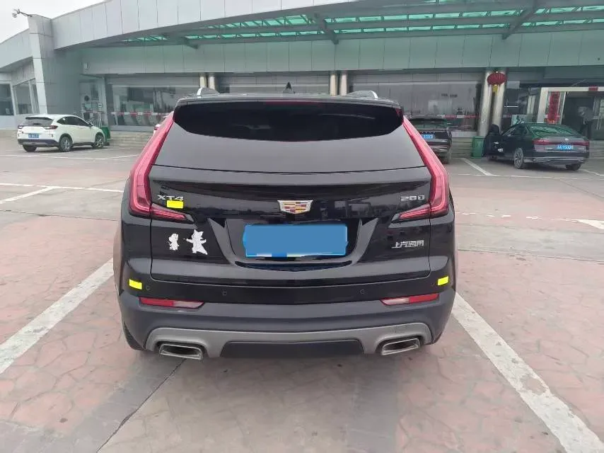 2020 Cadillac XT4 2.0T 237HP L4 9AT,autocango,china used car exporter,china ev exporter,chinese used car exporter,chinese used ev exporter