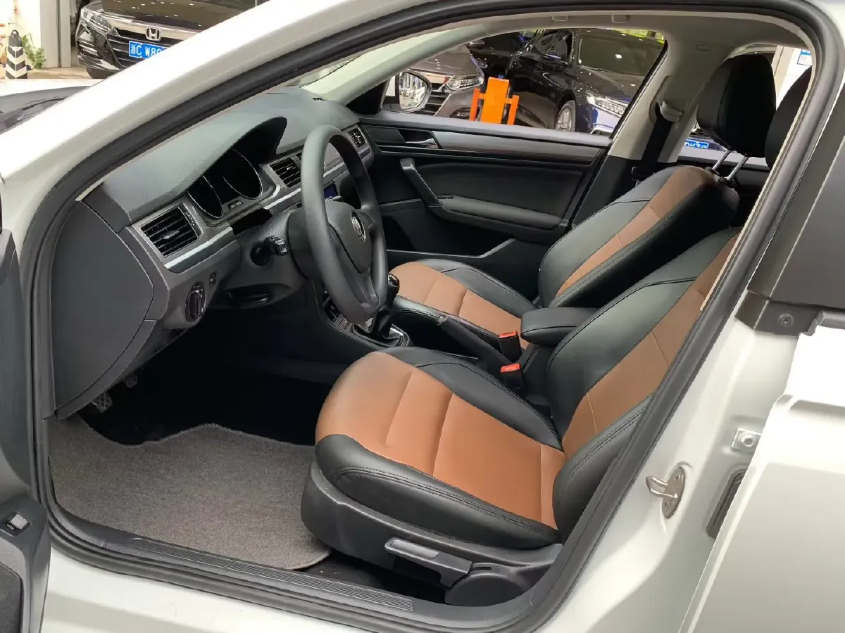 2019 Volkswagen Bora 1.5L 112HP L4 5MT,autocango,china used car exporter,china ev exporter,chinese used car exporter,chinese used ev exporter