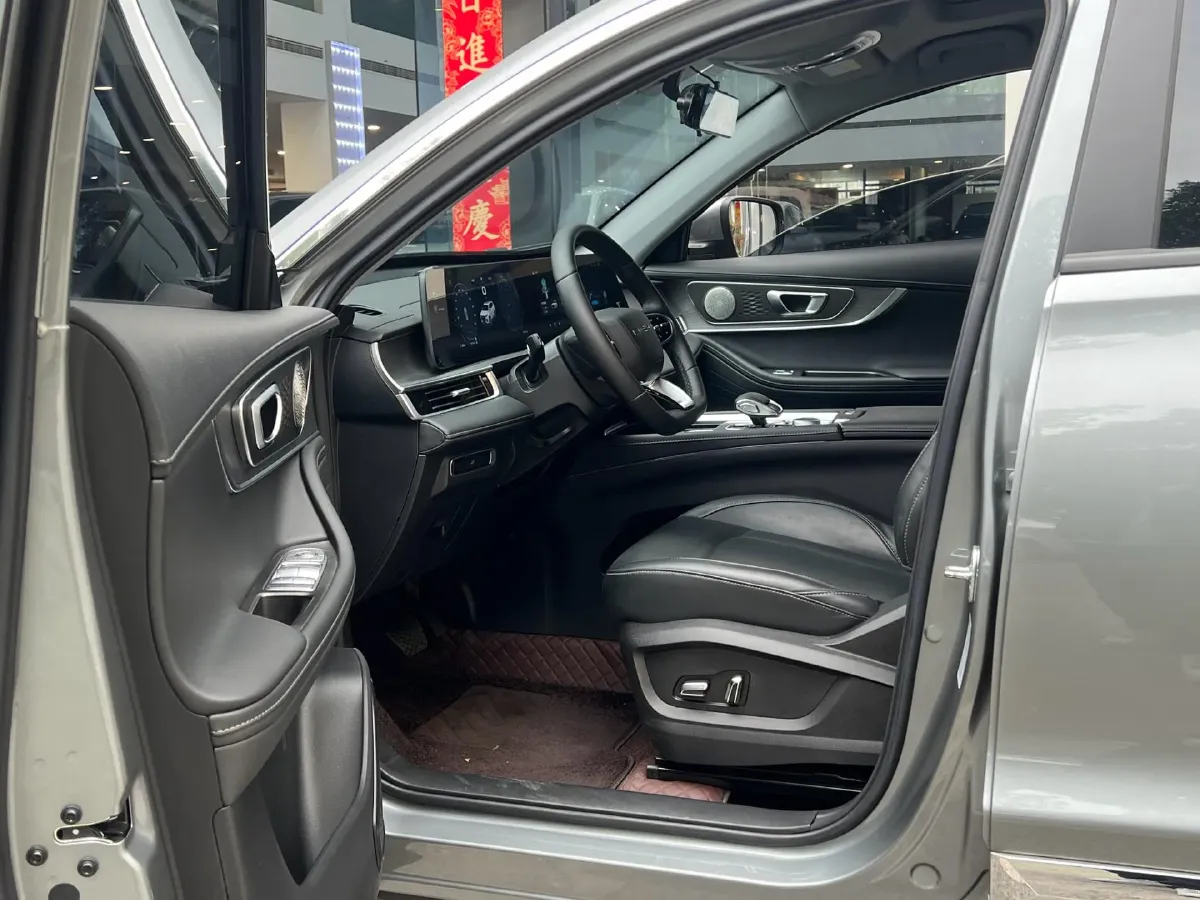 2024 Chery Tiggo 8 Plus 1.6T 197HP L4 7DCT,autocango,china used car exporter,china ev exporter,chinese used car exporter,chinese used ev exporter