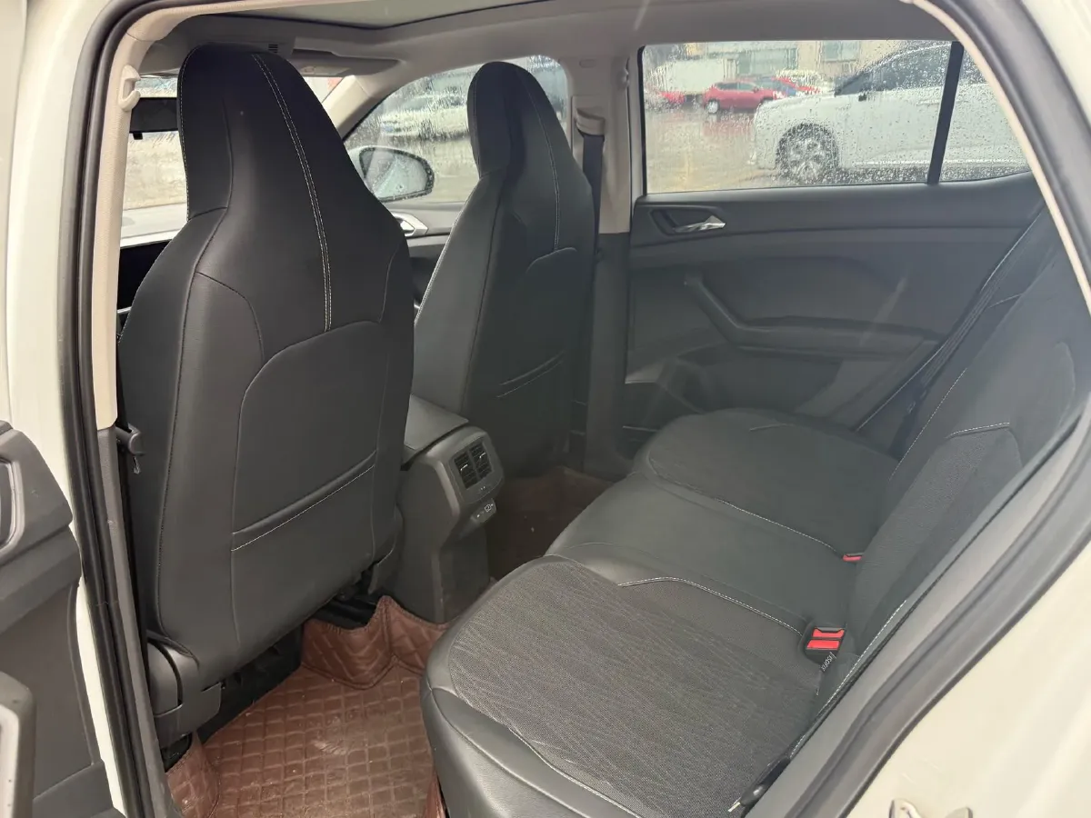 2023 Volkswagen T-Cross 1.5L 110HP L4 6AT,autocango,china used car exporter,china ev exporter,chinese used car exporter,chinese used ev exporter
