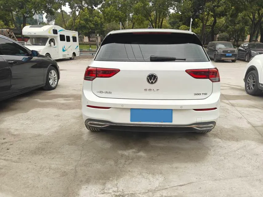 2021 Volkswagen Golf 1.2T 116HP L4 7DCT,autocango,china used car exporter,china ev exporter,chinese used car exporter,chinese used ev exporter