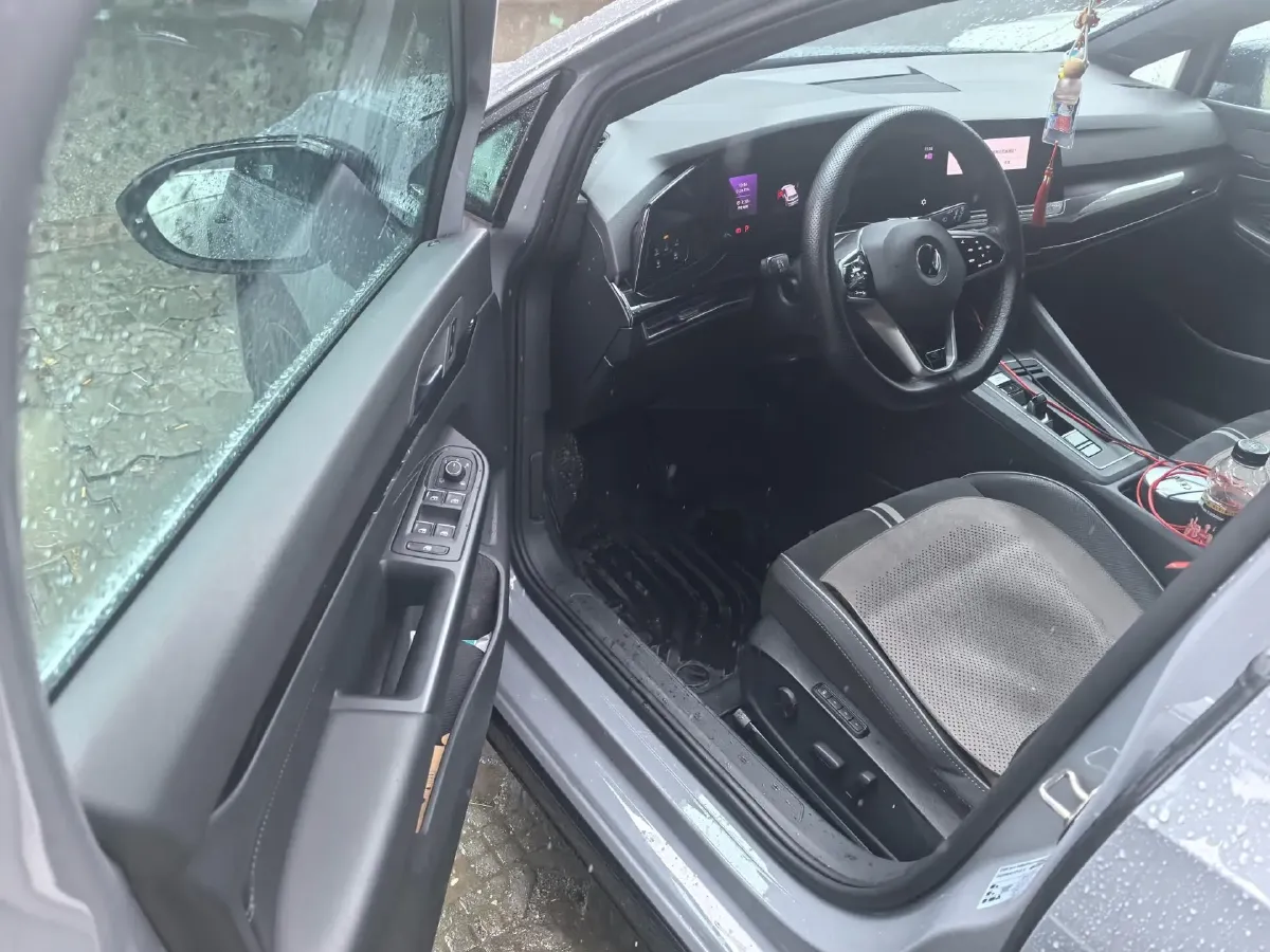 2021 Volkswagen Golf 1.4T 150HP L4 7DCT,autocango,china used car exporter,china ev exporter,chinese used car exporter,chinese used ev exporter