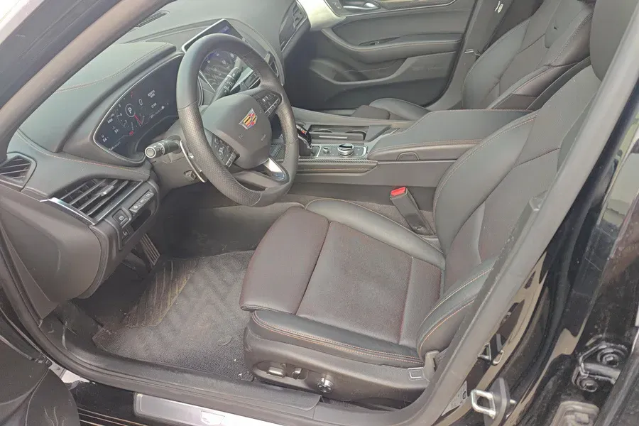 2023 Cadillac CT5 2.0T 237HP L4 10AT,autocango,china used car exporter,china ev exporter,chinese used car exporter,chinese used ev exporter