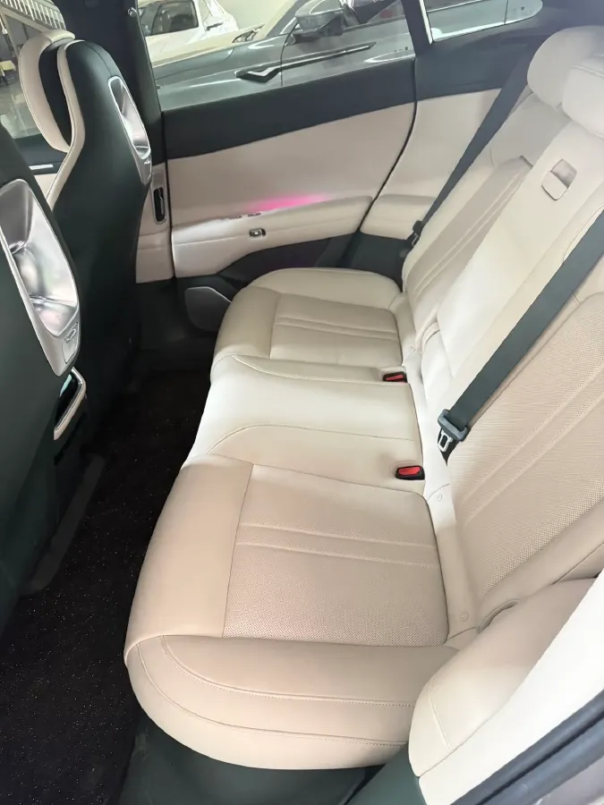 2025 MI YU7 BEV 96.3KWH,autocango,china used car exporter,china ev exporter,chinese used car exporter,chinese used ev exporter