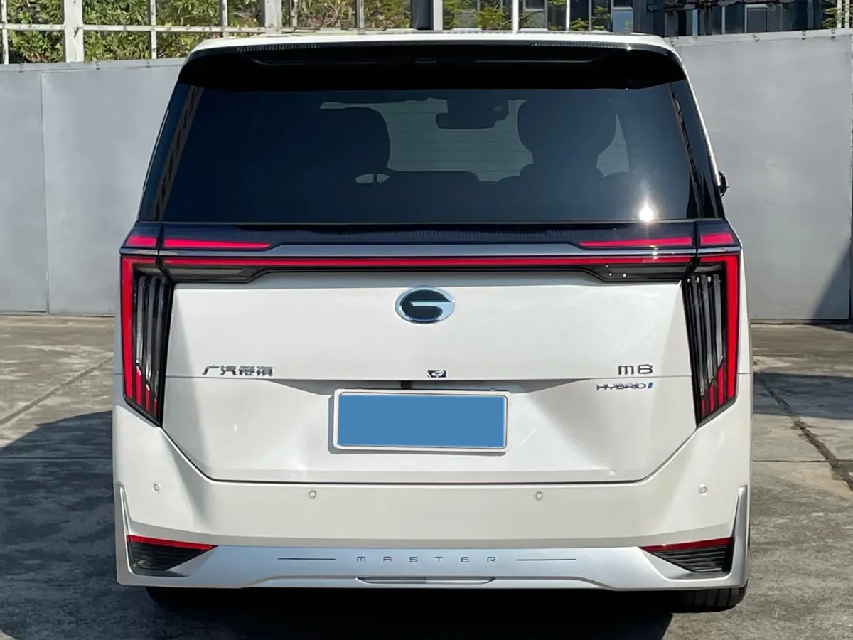 2023 GAC Trumpchi M8 2.0T 190HP L4 E-CVT Hybrid,autocango,china used car exporter,china ev exporter,chinese used car exporter,chinese used ev exporter