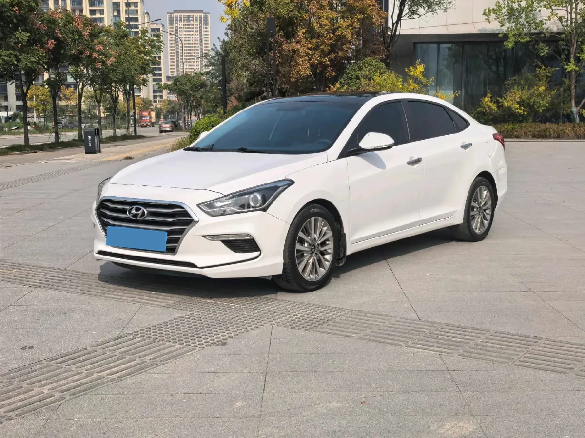 2017 Hyundai Mistra 1.8L 143HP L4 6AT,autocango,china used car exporter,china ev exporter,chinese used car exporter,chinese used ev exporter