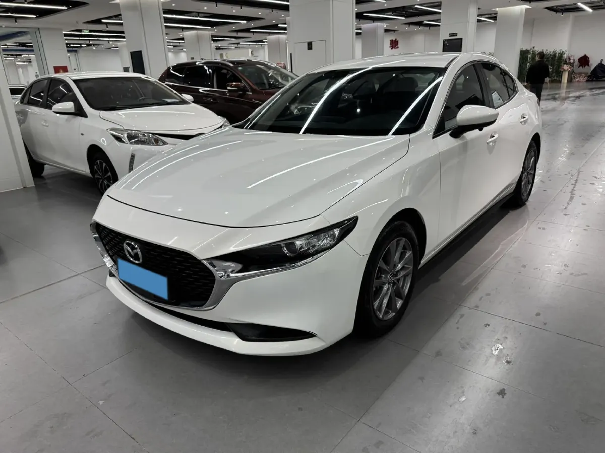 2021 Mazda 3 Axela 1.5L 117HP L4 6AT,autocango,china used car exporter,china ev exporter,chinese used car exporter,chinese used ev exporter