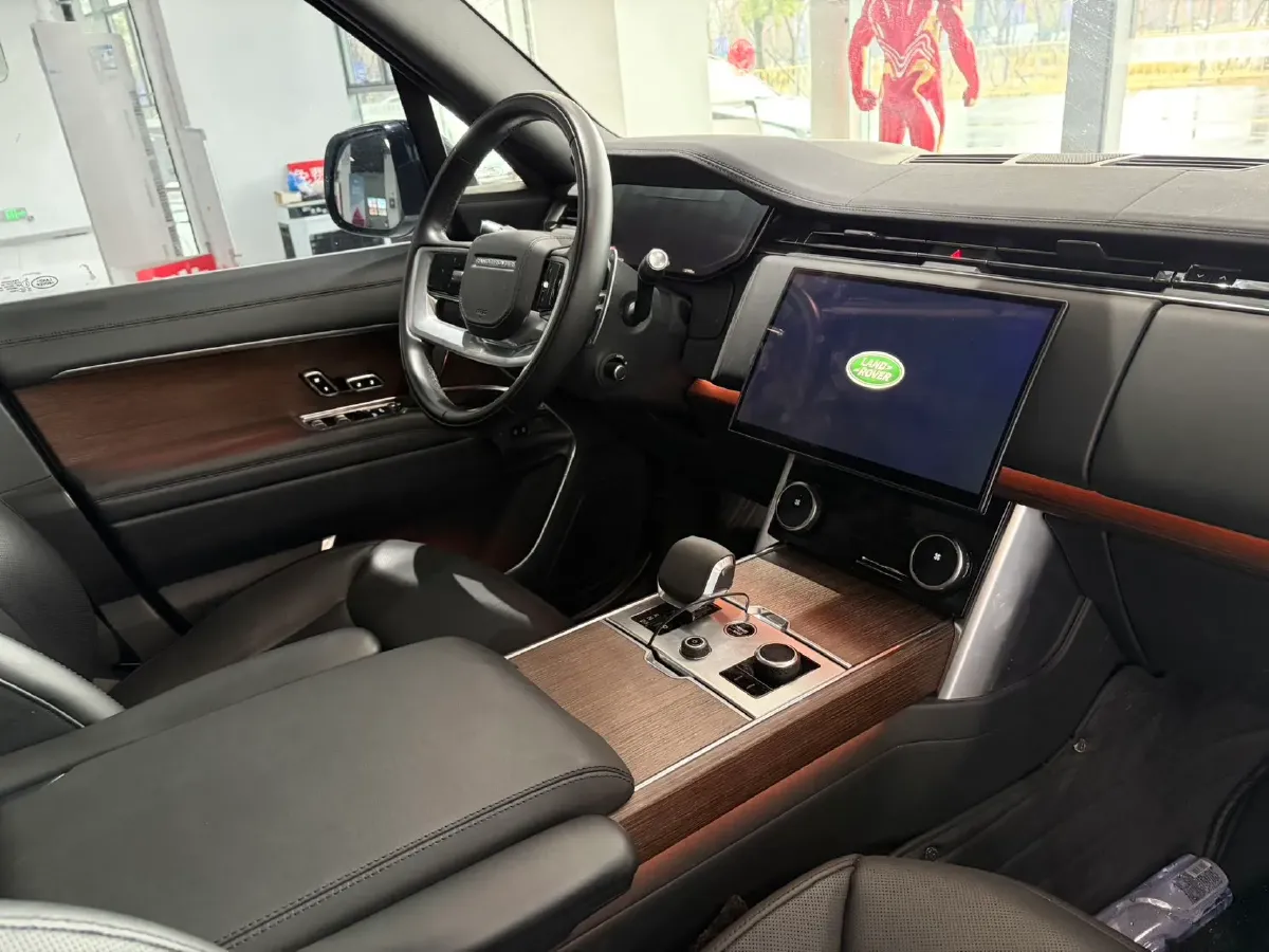 2022 Land Rover Range Rover 3.0T 400HP L6 8AT,autocango,china used car exporter,china ev exporter,chinese used car exporter,chinese used ev exporter