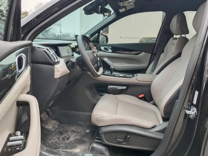 2025 Geely StarRay 1.5T 181HP L4 7DCT,autocango,china used car exporter,china ev exporter,chinese used car exporter,chinese used ev exporter