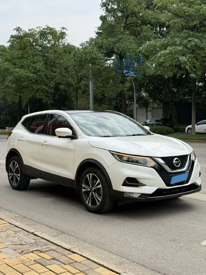 2021 Nissan Qashqai 2.0L 151HP L4 CVT,autocango,china used car exporter,china ev exporter,chinese used car exporter,chinese used ev exporter