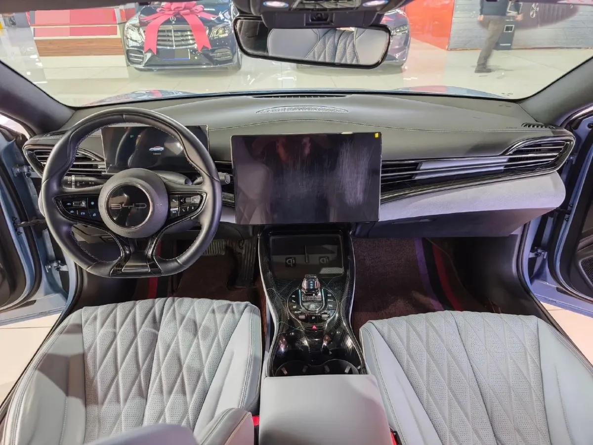 2022 MAXUS DaJia 5 BEV 70KWH,autocango,china used car exporter,china ev exporter,chinese used car exporter,chinese used ev exporter