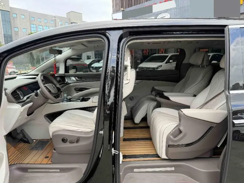 2022 HongQi HS7 3.0T 337HP V6 8AT,autocango,china used car exporter,china ev exporter,chinese used car exporter,chinese used ev exporter