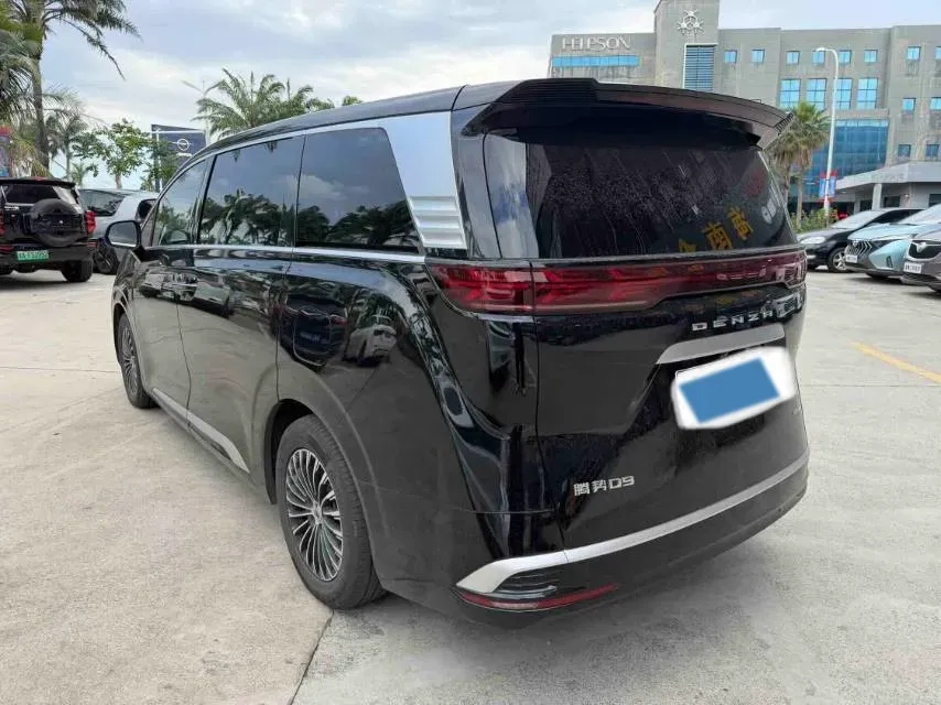 2022 HongQi HS7 3.0T 337HP V6 8AT,autocango,china used car exporter,china ev exporter,chinese used car exporter,chinese used ev exporter