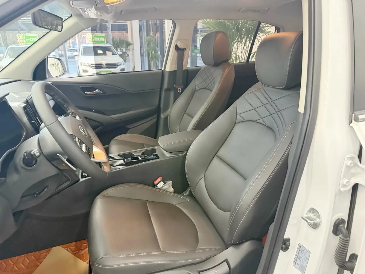 2021 Hyundai ix35 1.4T 140HP L4 7DCT,autocango,china used car exporter,china ev exporter,chinese used car exporter,chinese used ev exporter
