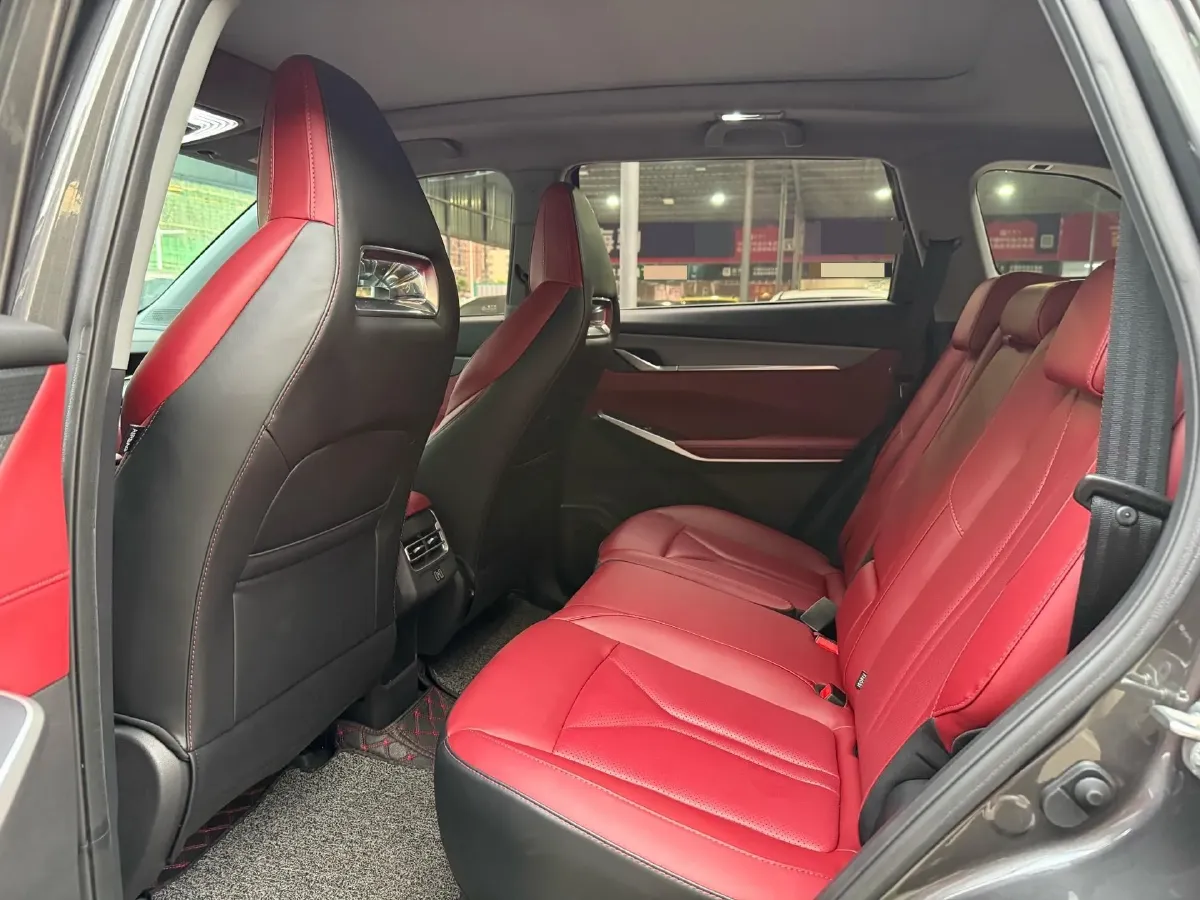 2022 ChangAn CS75 Plus 1.5T 188HP L4 8AT,autocango,china used car exporter,china ev exporter,chinese used car exporter,chinese used ev exporter