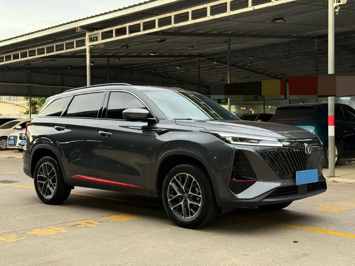 2022 ChangAn CS75 Plus 1.5T 188HP L4 8AT,autocango,china used car exporter,china ev exporter,chinese used car exporter,chinese used ev exporter