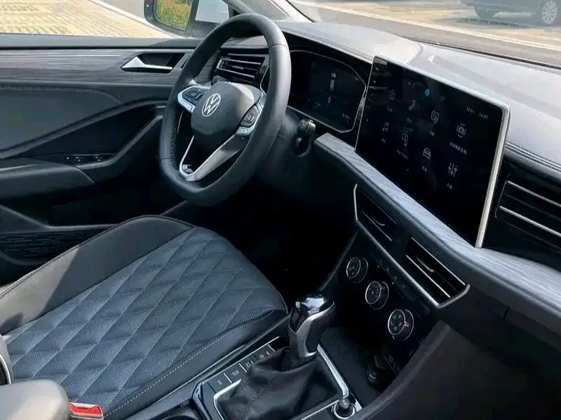2025 Volkswagen Sagitar 1.5T 160HP L4 7DCT,autocango,china used car exporter,china ev exporter,chinese used car exporter,chinese used ev exporter