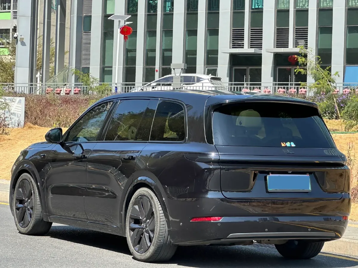 2022 Li L9 Range Extended 154HP REEV 42.6KWH,autocango,china used car exporter,china ev exporter,chinese used car exporter,chinese used ev exporter