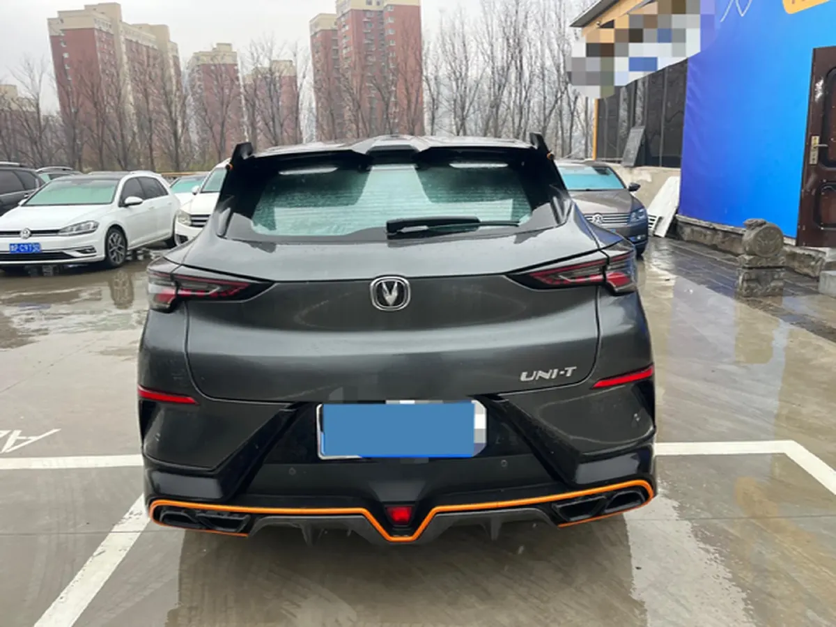 2021 ChangAn UNI-T 1.5T 180HP L4 7DCT,autocango,china used car exporter,china ev exporter,chinese used car exporter,chinese used ev exporter