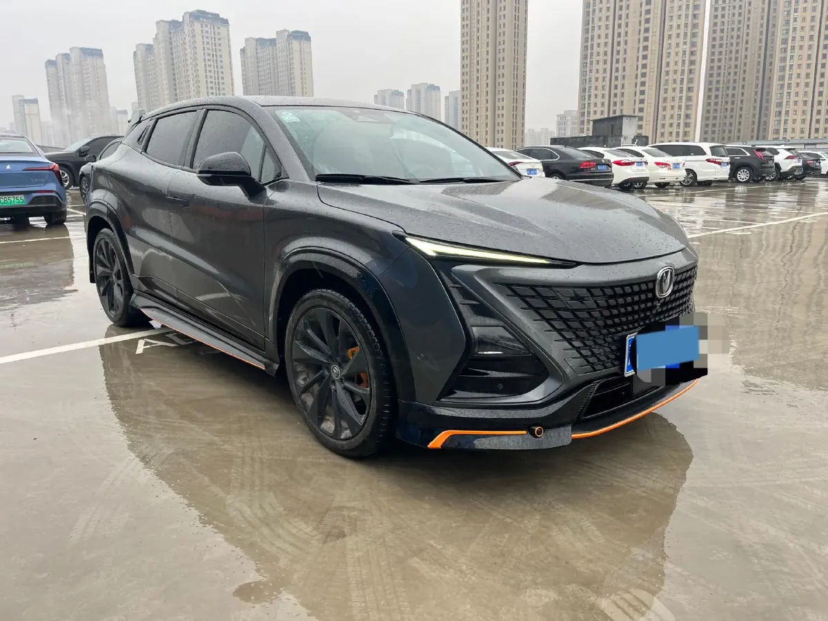 2021 ChangAn UNI-T 1.5T 180HP L4 7DCT,autocango,china used car exporter,china ev exporter,chinese used car exporter,chinese used ev exporter