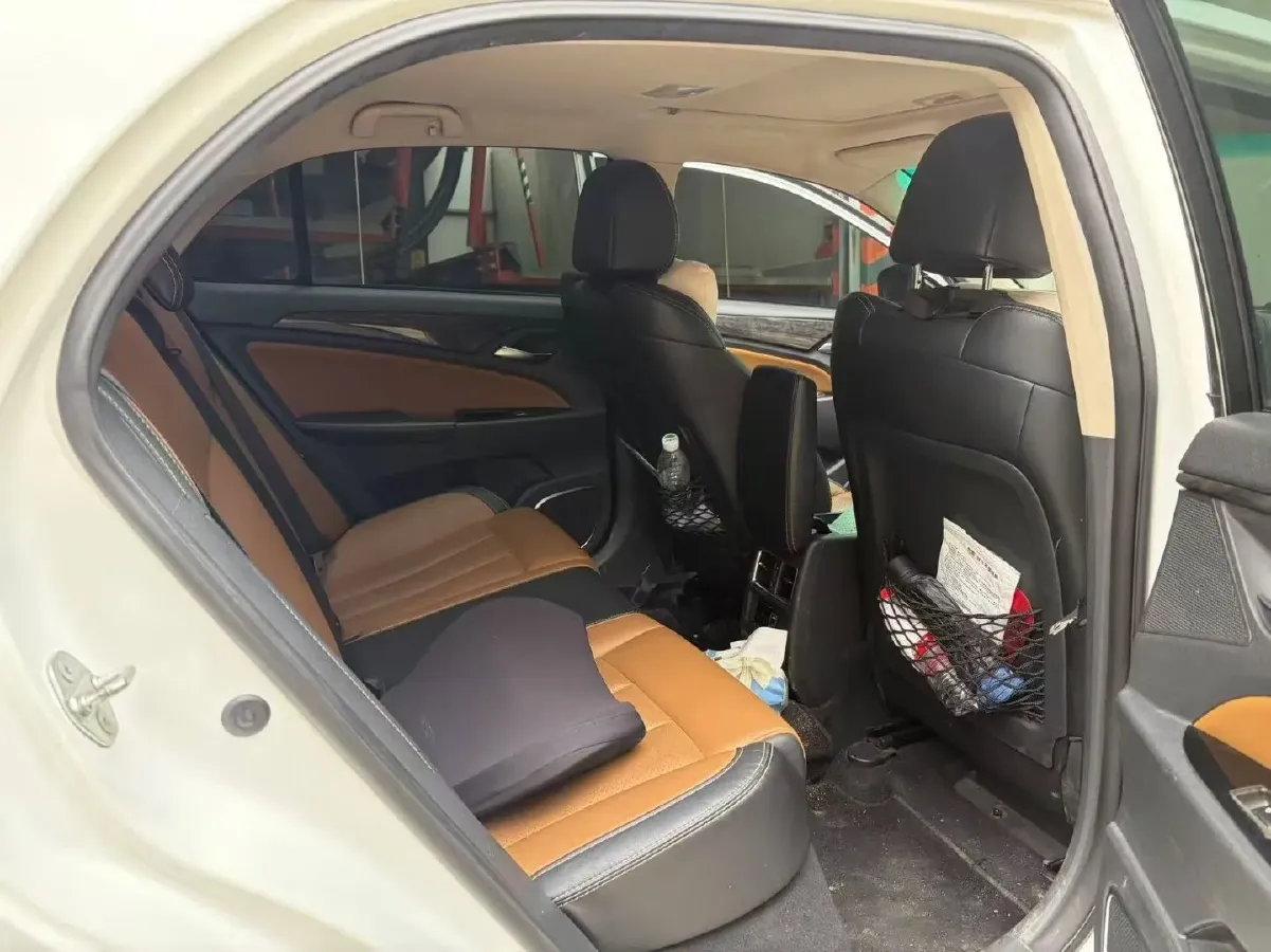 2017 BYD Qin 1.5T 154HP L4 6DCT PHEV 15.2KWH,autocango,china used car exporter,china ev exporter,chinese used car exporter,chinese used ev exporter