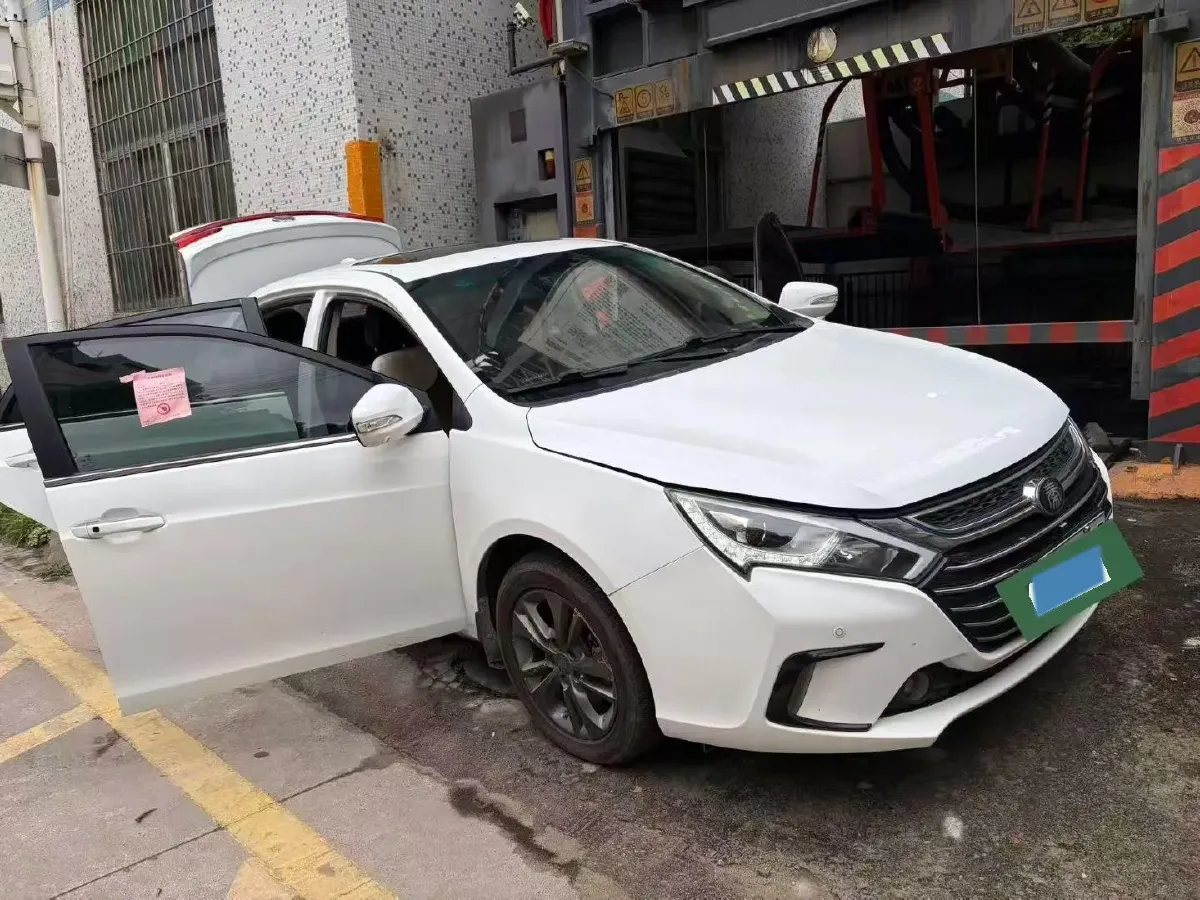 2017 BYD Qin 1.5T 154HP L4 6DCT PHEV 15.2KWH,autocango,china used car exporter,china ev exporter,chinese used car exporter,chinese used ev exporter