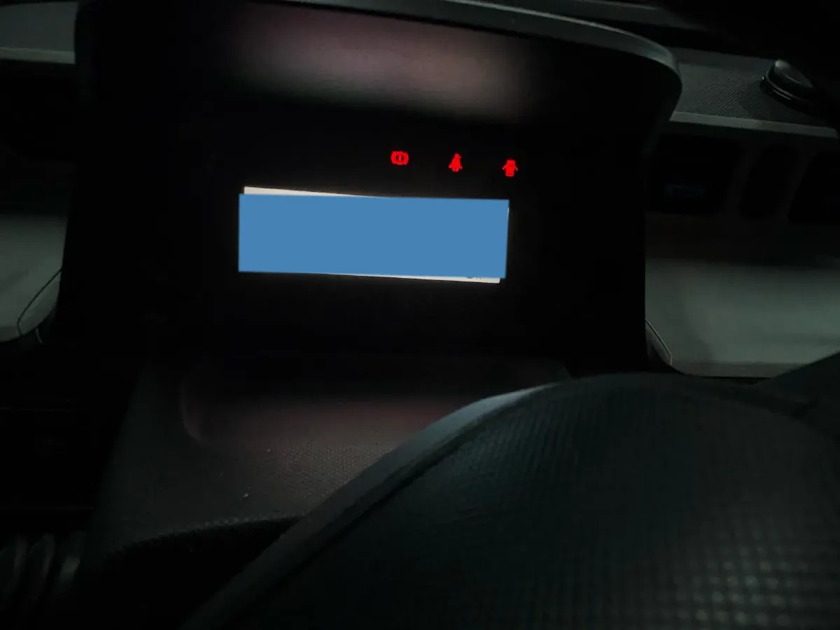 2022 LingBox uni BEV 11.52KWH,autocango,china used car exporter,china ev exporter,chinese used car exporter,chinese used ev exporter