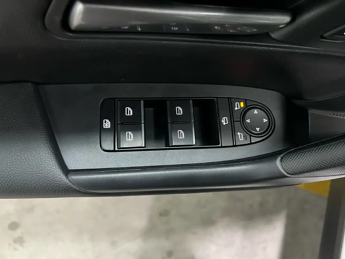 2023 Mazda CX-50 2.0L 155HP L4 6AT,autocango,china used car exporter,china ev exporter,chinese used car exporter,chinese used ev exporter