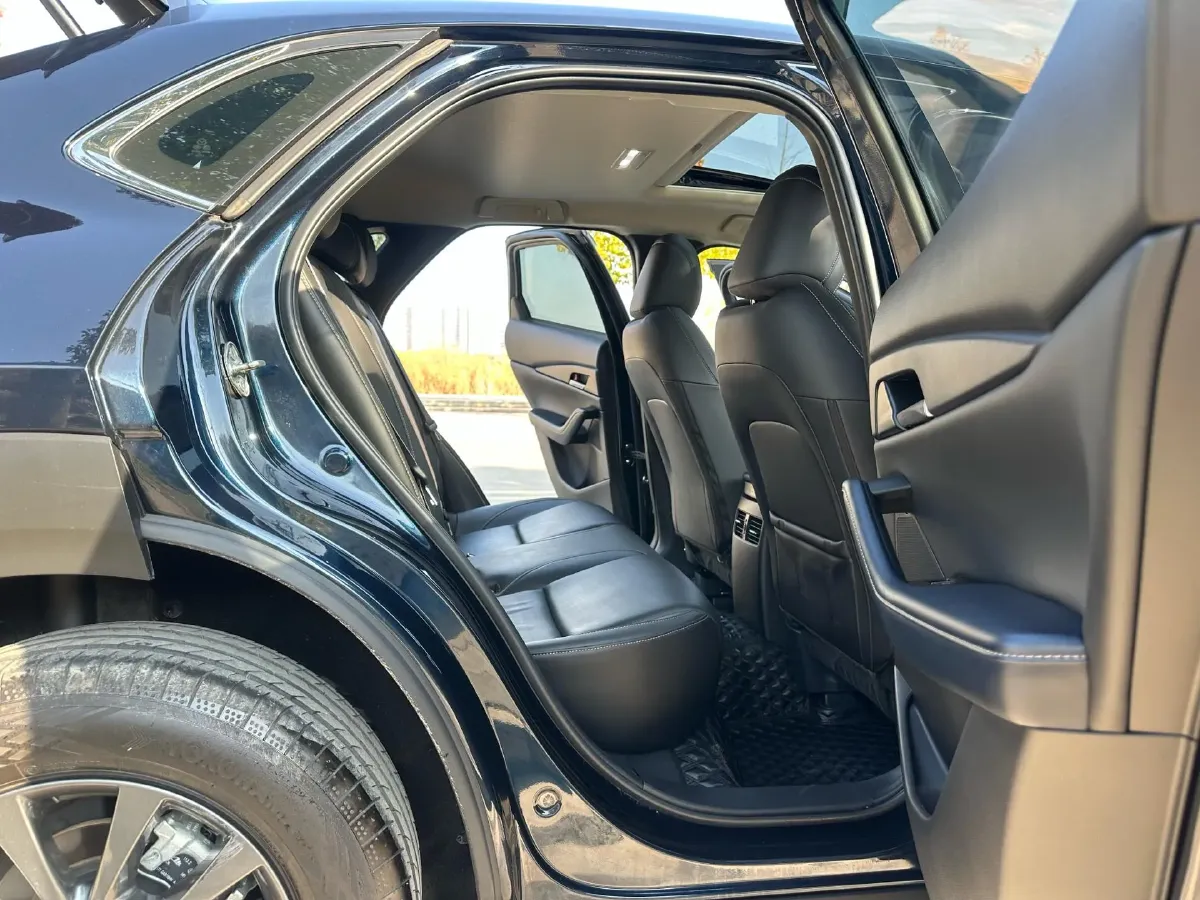 2021 Mazda CX-30 2.0L 158HP L4 6AT,autocango,china used car exporter,china ev exporter,chinese used car exporter,chinese used ev exporter