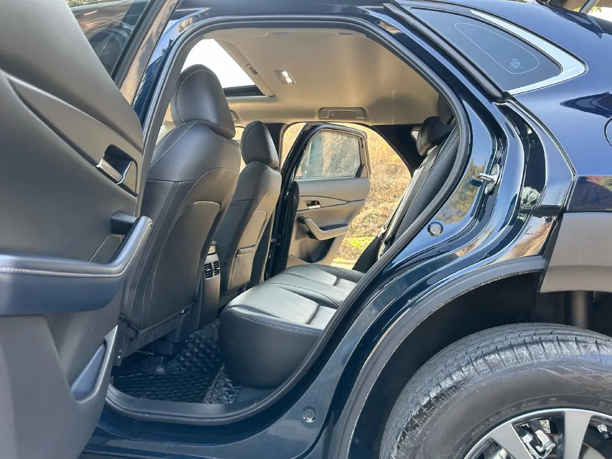 2021 Mazda CX-30 2.0L 158HP L4 6AT,autocango,china used car exporter,china ev exporter,chinese used car exporter,chinese used ev exporter