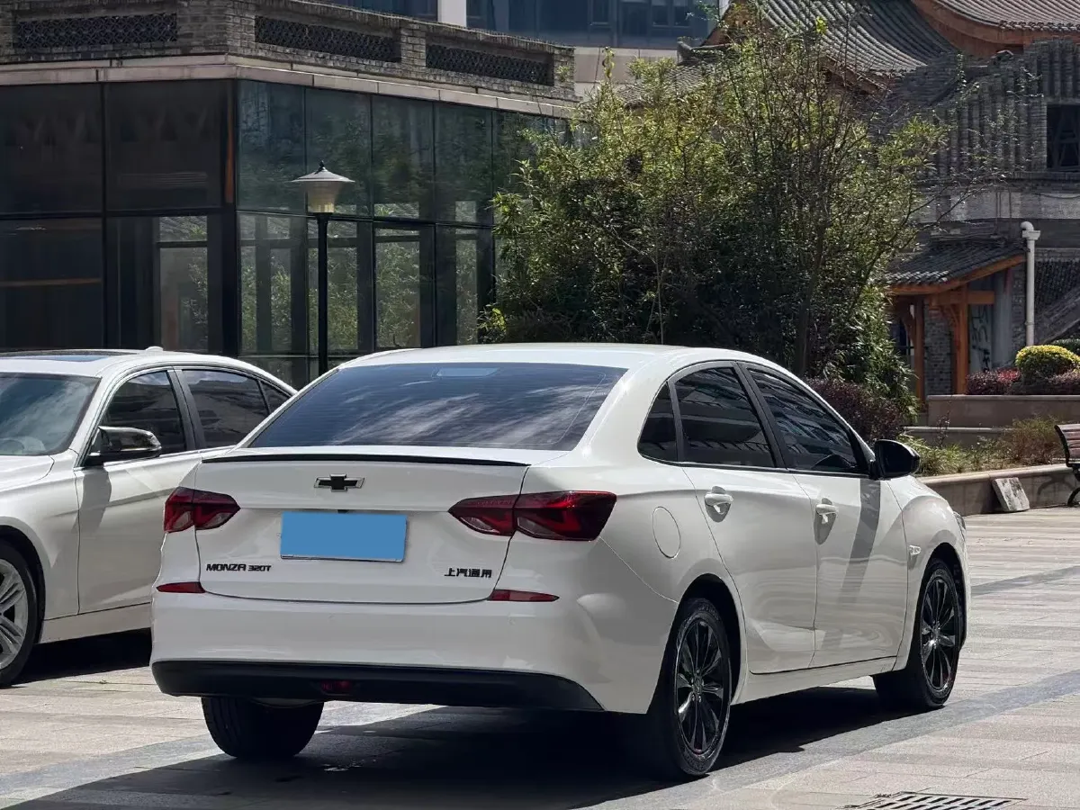 2020 Chevrolet Monza 1.0T 125HP L3 6DCT,autocango,china used car exporter,china ev exporter,chinese used car exporter,chinese used ev exporter
