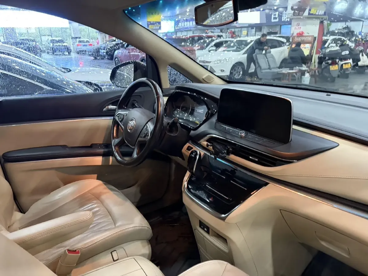 2023 Buick GL8 2.0T 237HP L4 9AT,autocango,china used car exporter,china ev exporter,chinese used car exporter,chinese used ev exporter