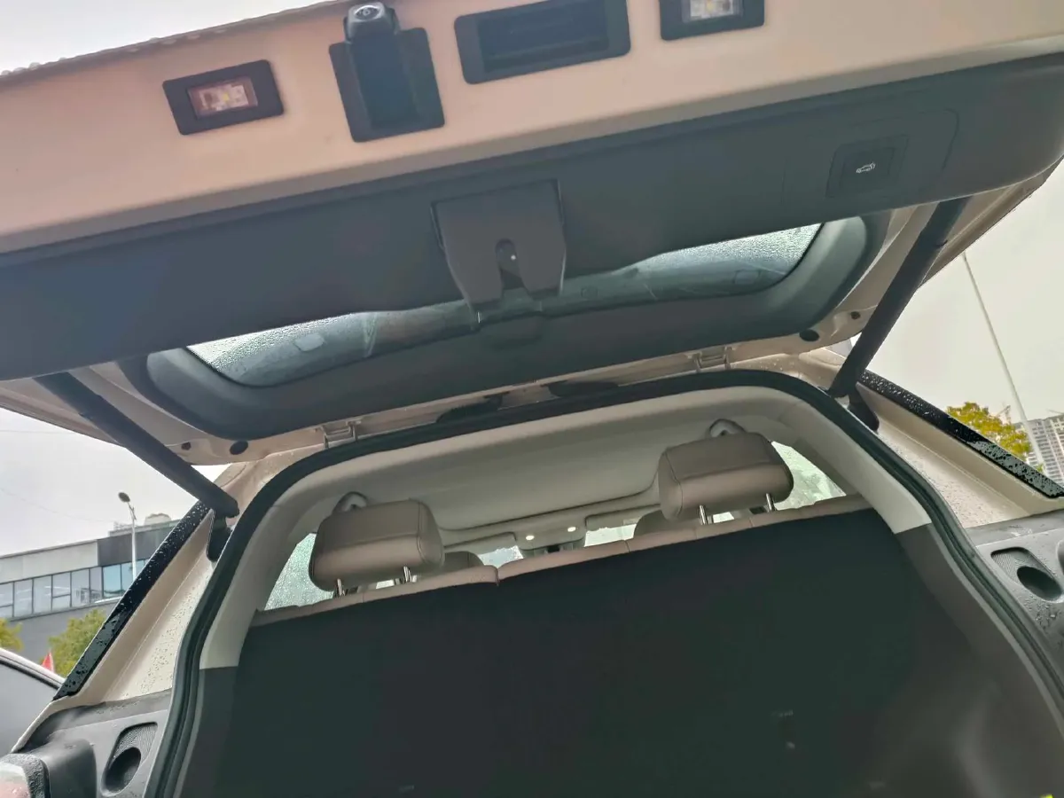 2025 Skyworth EV6 BEV,autocango,china used car exporter,china ev exporter,chinese used car exporter,chinese used ev exporter