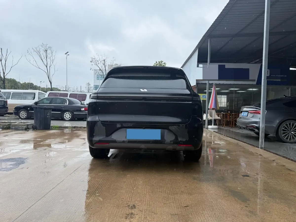 2024 Li L6 Range Extended 154HP L4 REEV 36.8KWH,autocango,china used car exporter,china ev exporter,chinese used car exporter,chinese used ev exporter