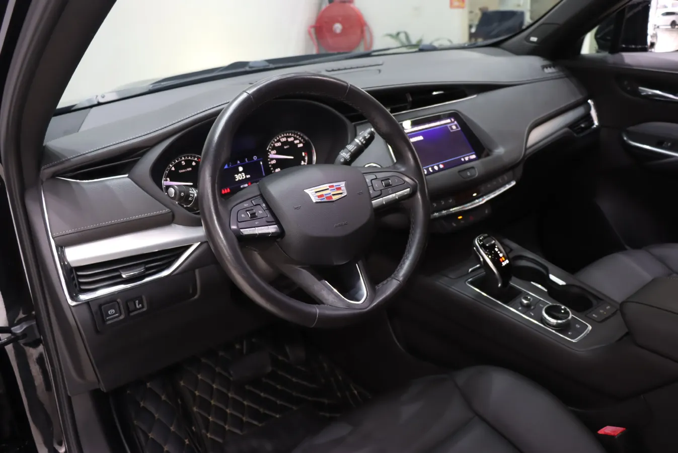 2021 Cadillac XT4 2.0T 237HP L4 9AT,autocango,china used car exporter,china ev exporter,chinese used car exporter,chinese used ev exporter