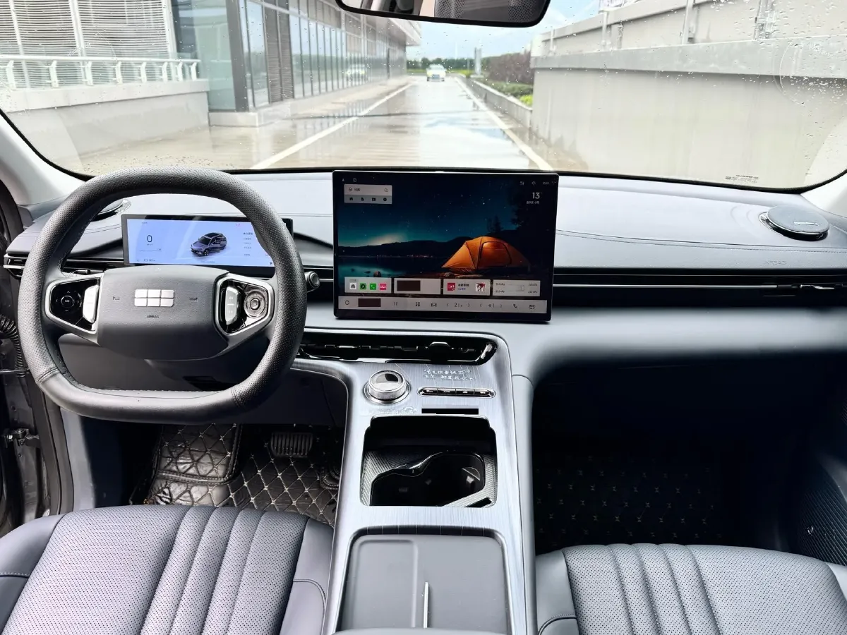 2024 YuanChen Super Van BEV 51KWH,autocango,china used car exporter,china ev exporter,chinese used car exporter,chinese used ev exporter