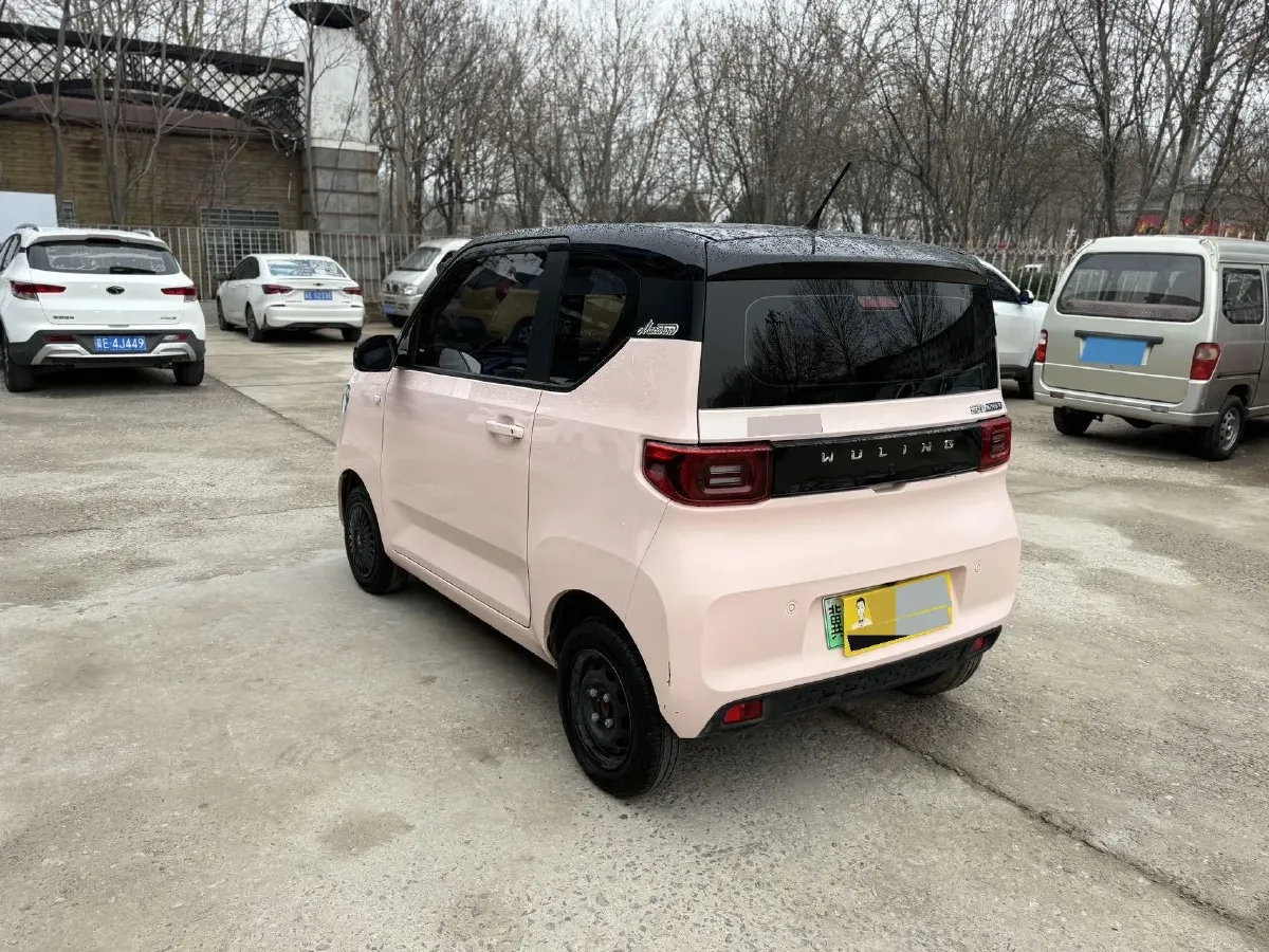 2022 WuLing HongGuang MINI EV BEV 9KWH,autocango,china used car exporter,china ev exporter,chinese used car exporter,chinese used ev exporter