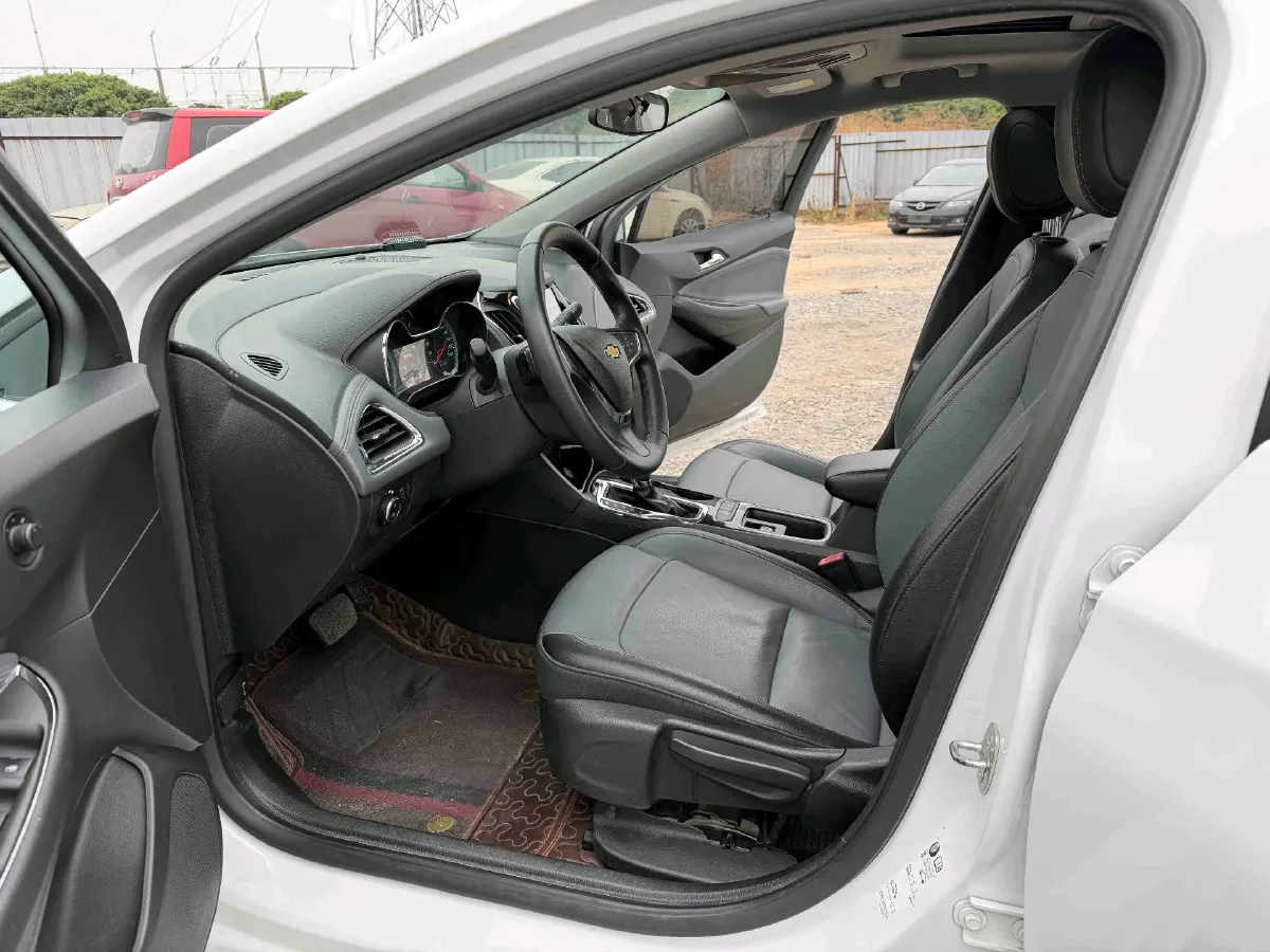 2018 Chevrolet Cruze 1.5L 114HP L4 6AT,autocango,china used car exporter,china ev exporter,chinese used car exporter,chinese used ev exporter