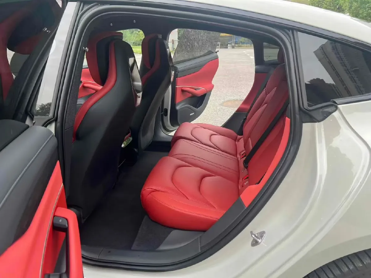 2024 MI SU7 BEV 94.3KWH,autocango,china used car exporter,china ev exporter,chinese used car exporter,chinese used ev exporter