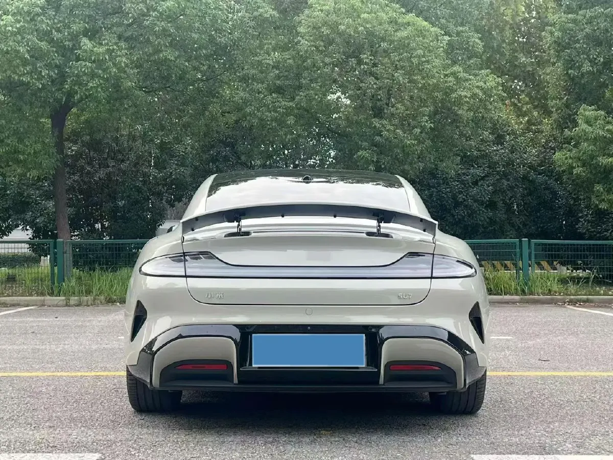 2024 MI SU7 BEV 94.3KWH,autocango,china used car exporter,china ev exporter,chinese used car exporter,chinese used ev exporter