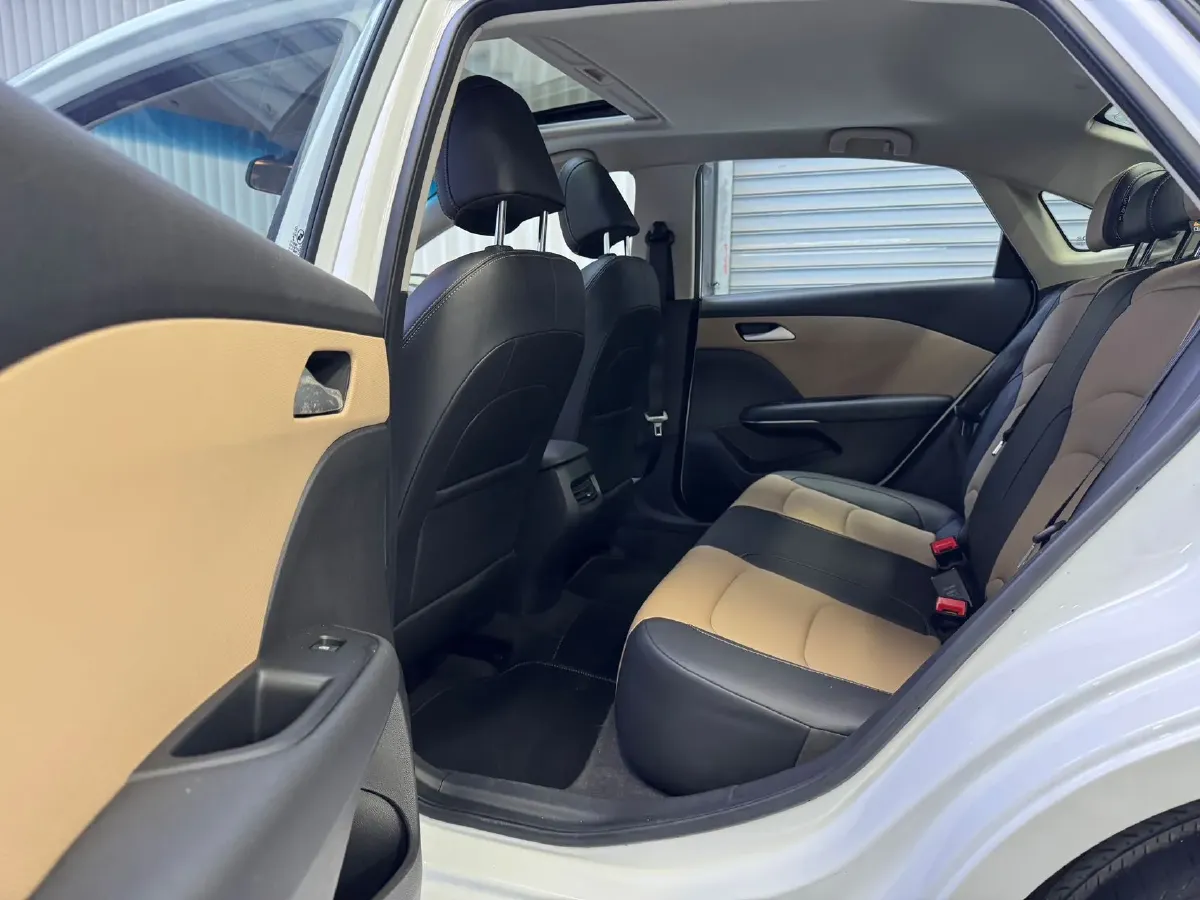 2020 Chevrolet Monza 1.5L 113HP L4 6AT,autocango,china used car exporter,china ev exporter,chinese used car exporter,chinese used ev exporter