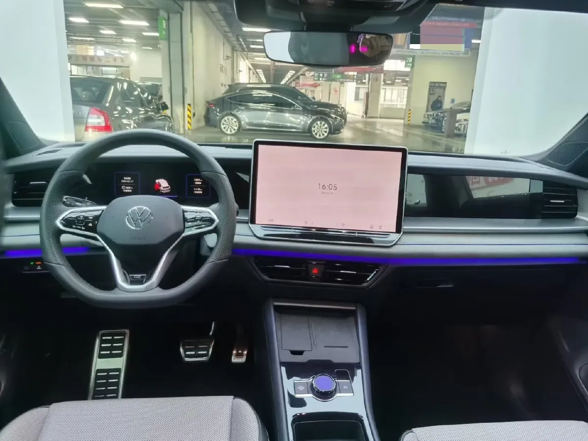 2026 Volkswagen Tayron 2.0T 220HP L4 7DCT,autocango,china used car exporter,china ev exporter,chinese used car exporter,chinese used ev exporter