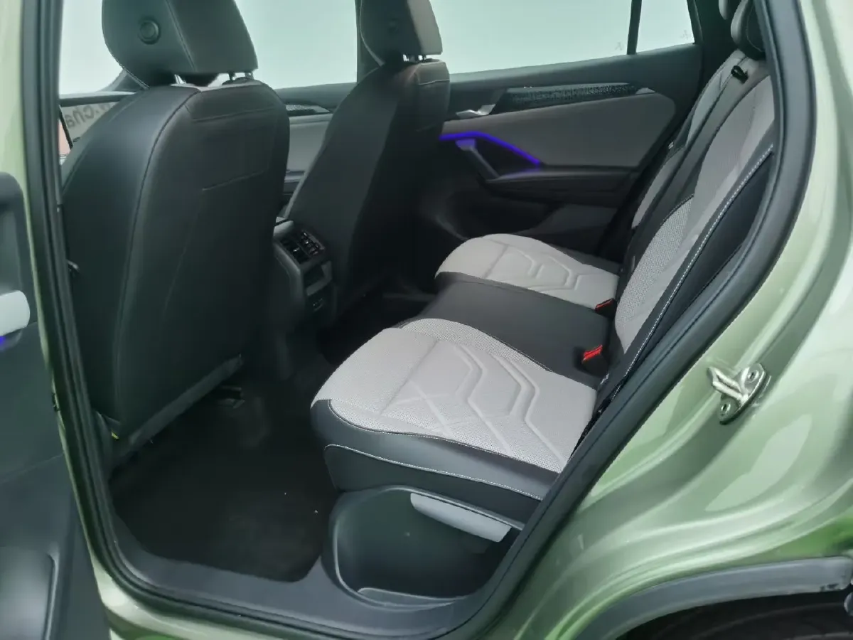 2026 Volkswagen Tayron 2.0T 220HP L4 7DCT,autocango,china used car exporter,china ev exporter,chinese used car exporter,chinese used ev exporter