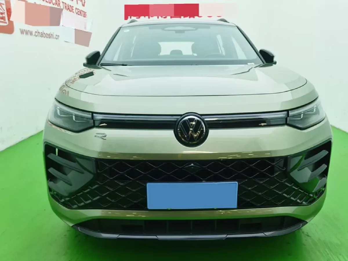 2026 Volkswagen Tayron 2.0T 220HP L4 7DCT,autocango,china used car exporter,china ev exporter,chinese used car exporter,chinese used ev exporter